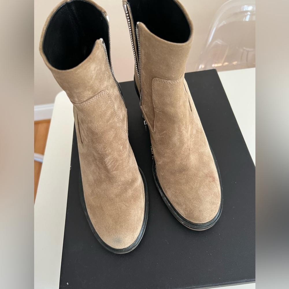 Rag and bone olive suede boots. Excellent condition